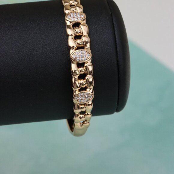 Elegant Rose Gold Bangle with Oval CZ Accents, XPBL0454 - Picture 6 of 11